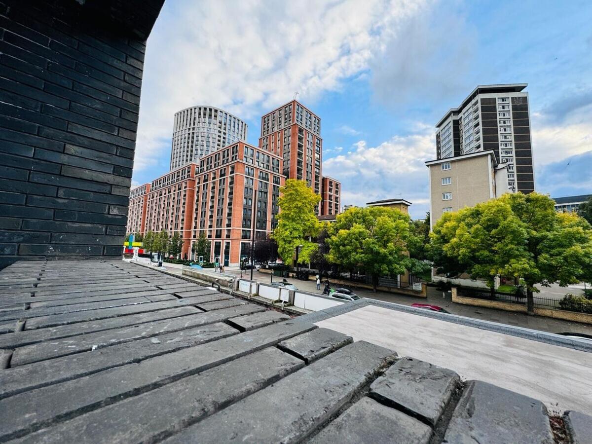 The Edge Ft4 Apartment ลอนดอน ภายนอก รูปภาพ